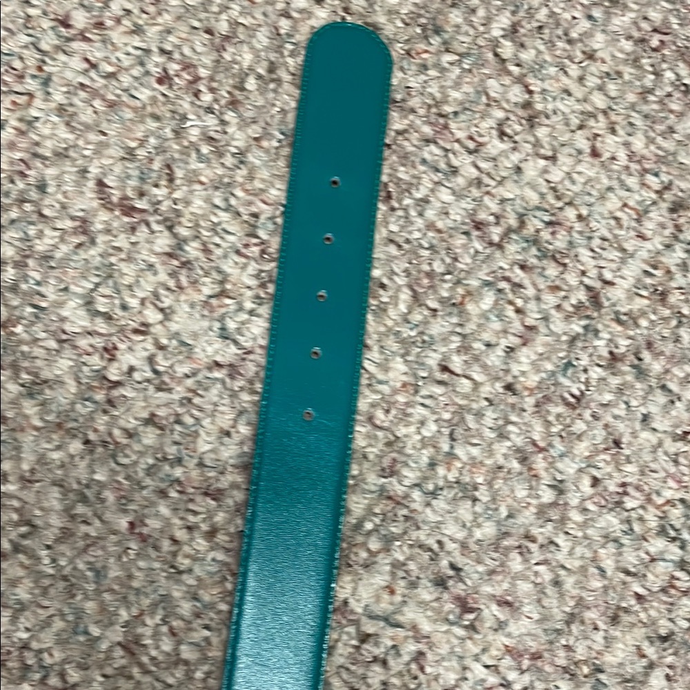 Vintage 90s Teal Leather Belt with Gold Buckle- nwt - Picture 4 of 7